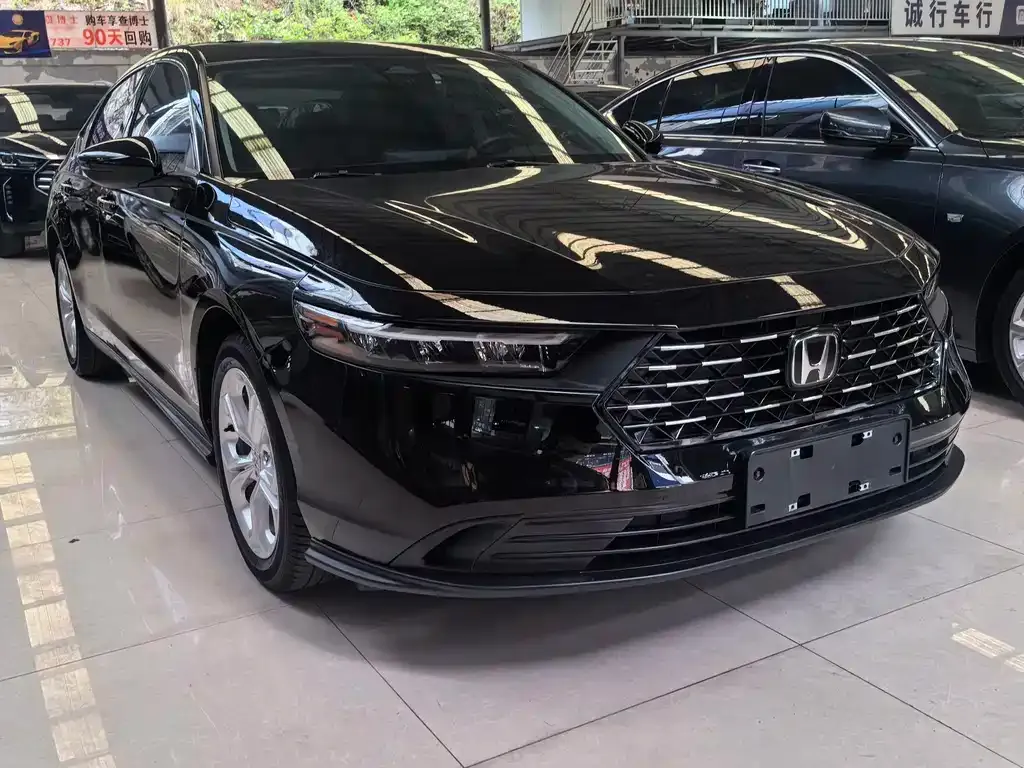 Honda Accord — фото 6