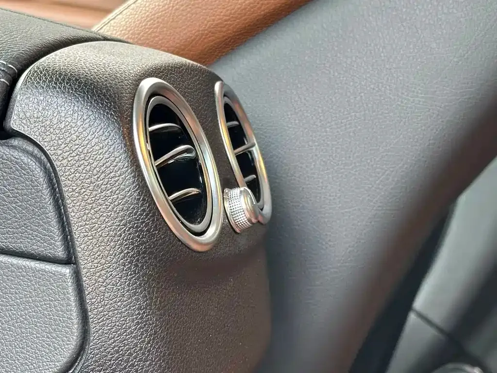 Mercedes-Benz C-Class (Import) — фото 10