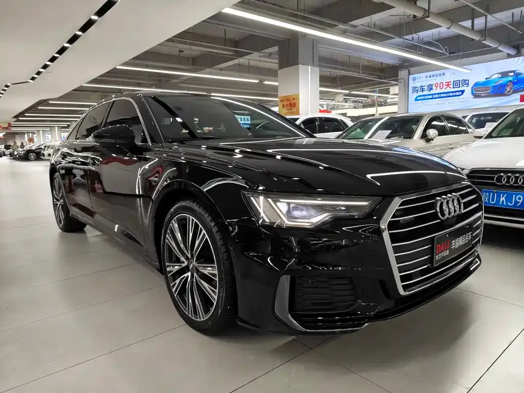 Audi A6L — фото 5