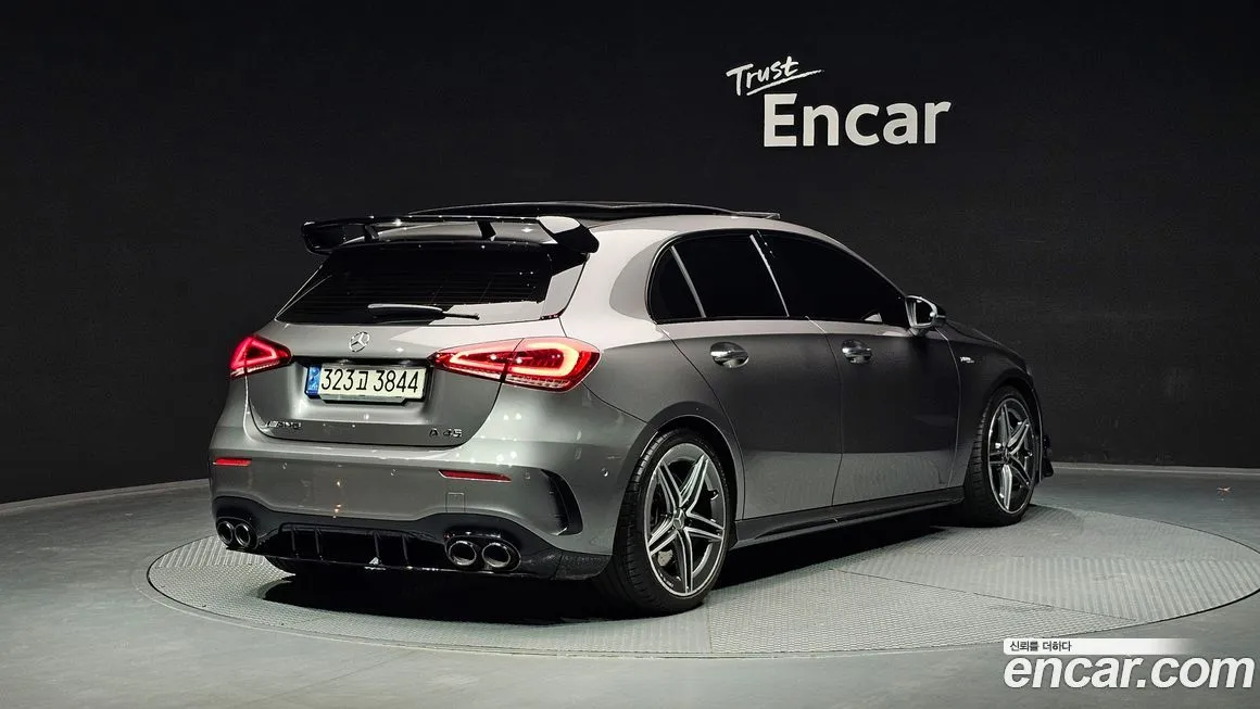 Mercedes-Benz A-Class — фото 6