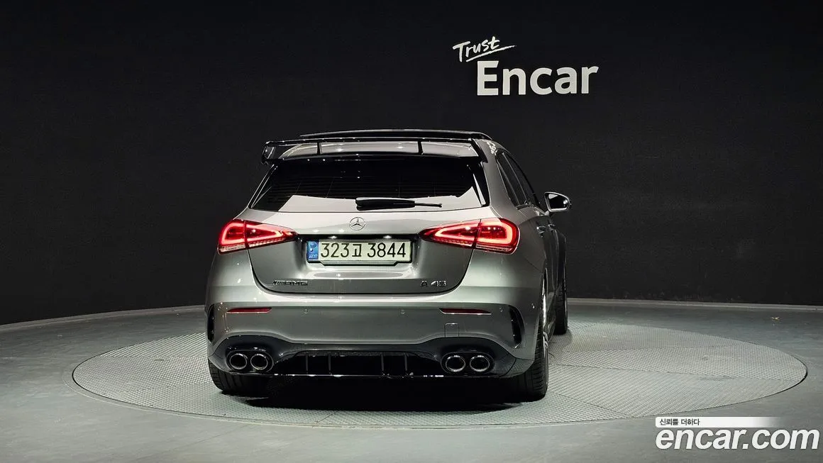 Mercedes-Benz A-Class — фото 10