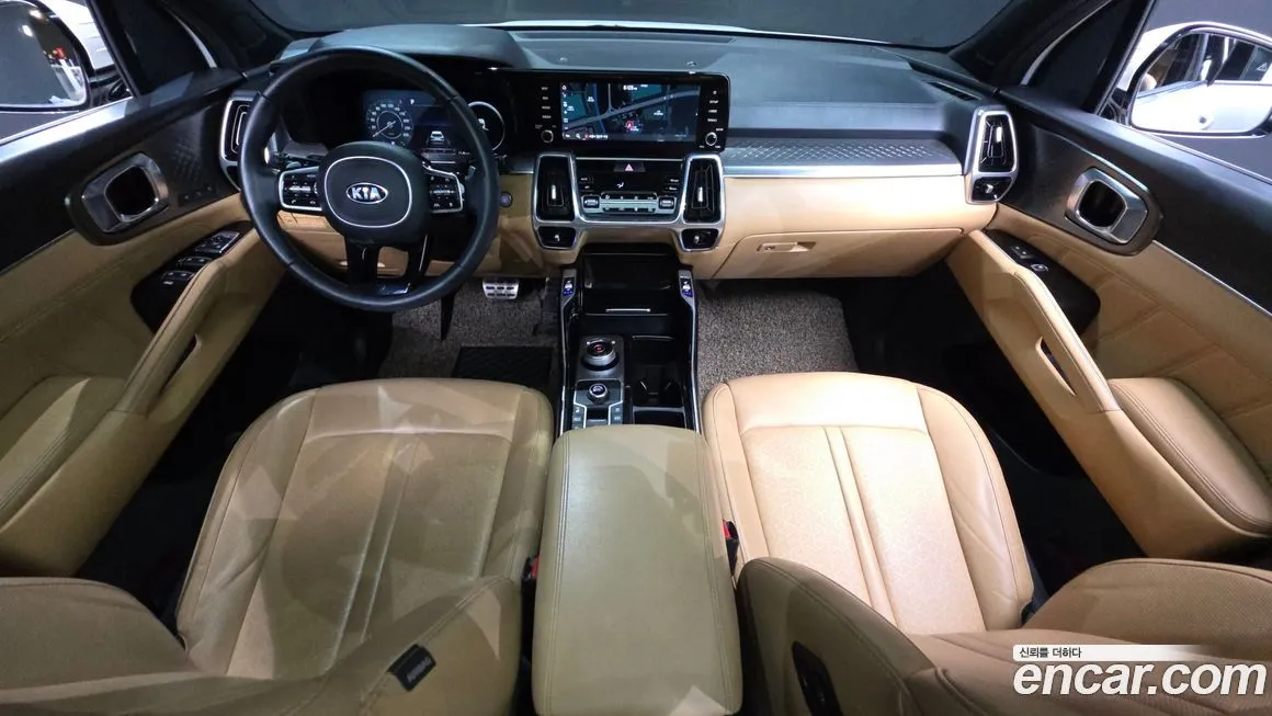 Kia Sorento — фото 6