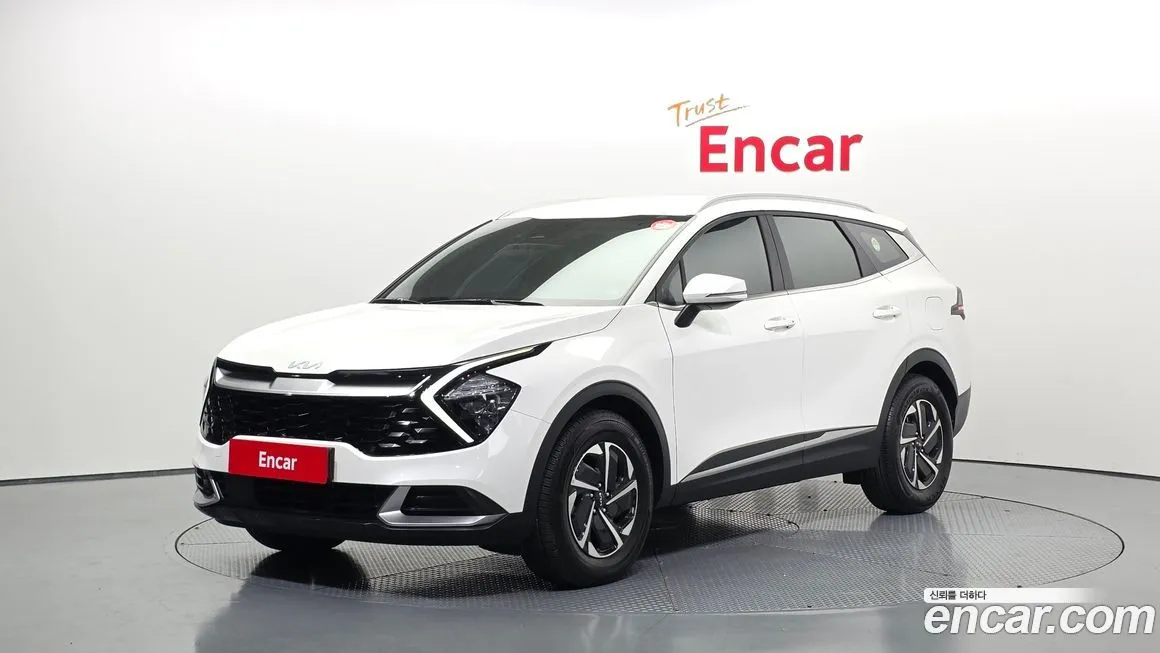 Kia Sportage — фото 1