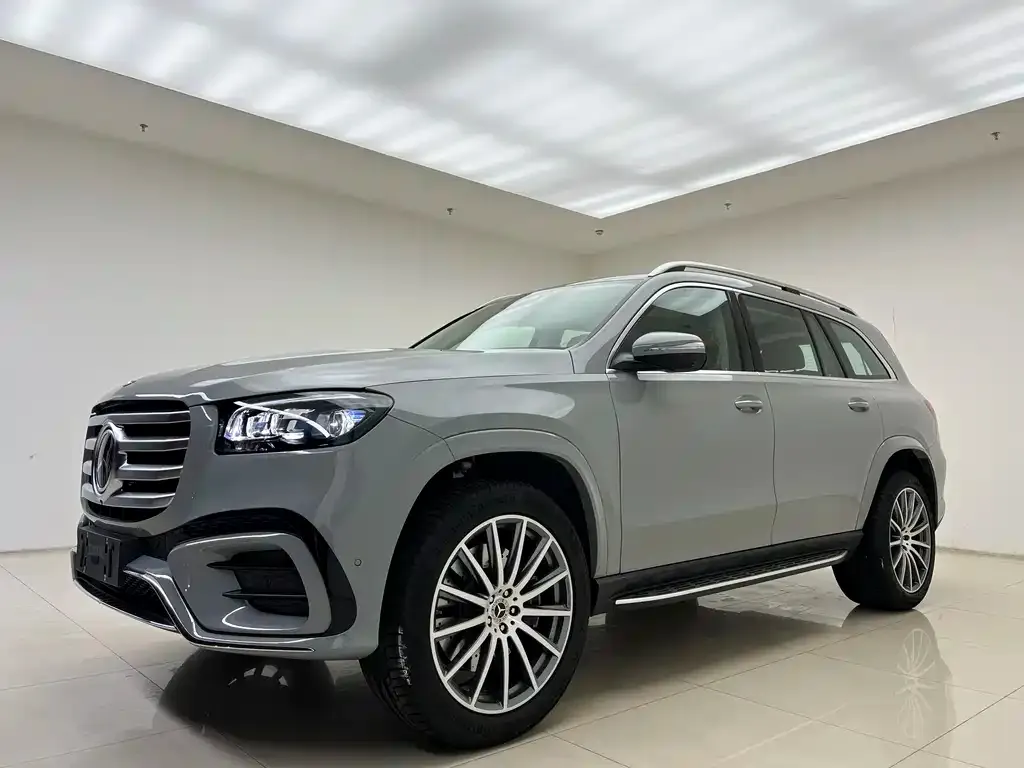 Mercedes-Benz GLS — фото 1