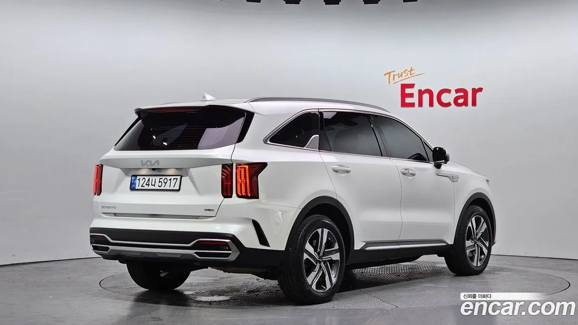 Kia Sorento — фото 5