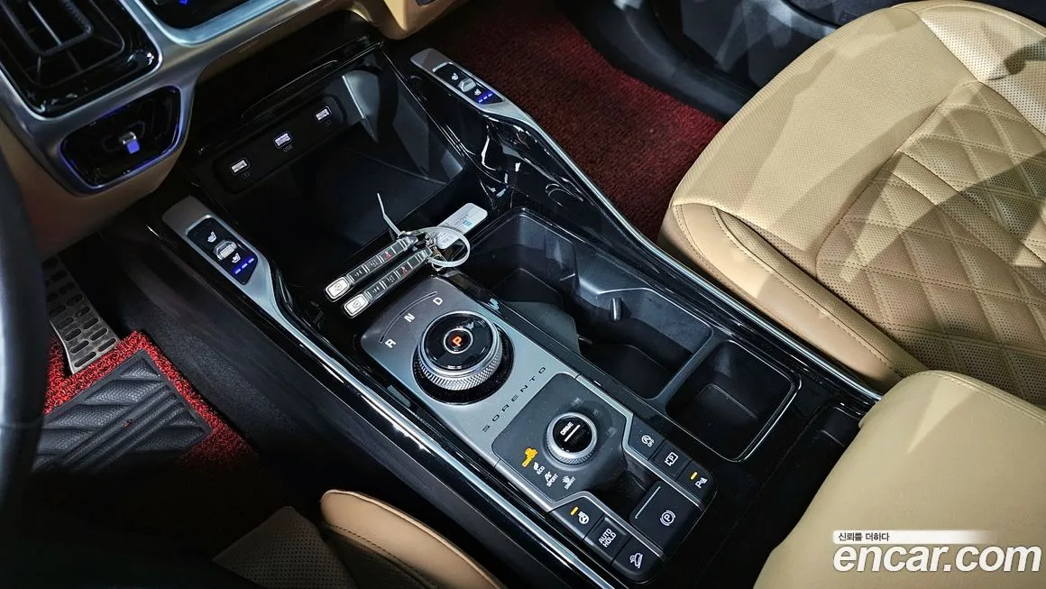 Kia Sorento — фото 8
