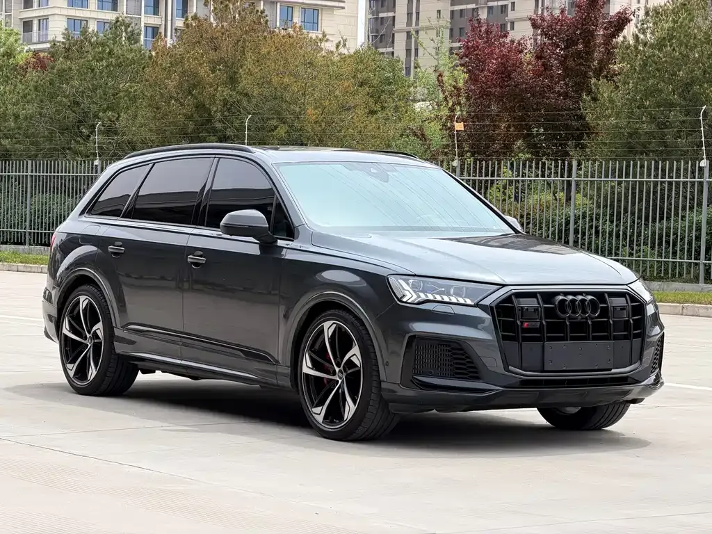 Audi SQ7 — фото 6