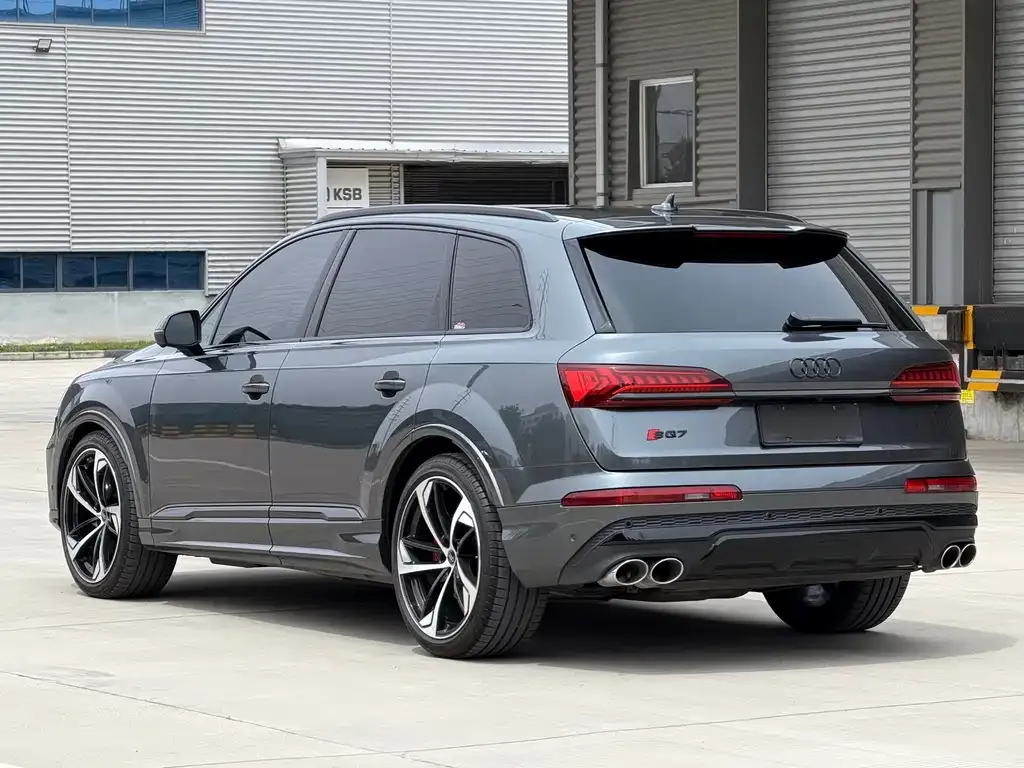 Audi SQ7 — фото 2
