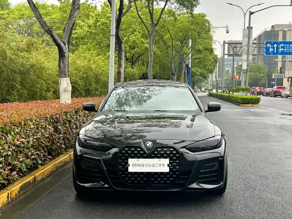 BMW 4 Series — фото 1