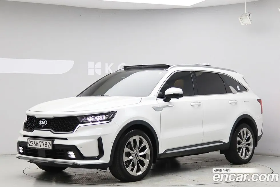 Kia Sorento — фото 1