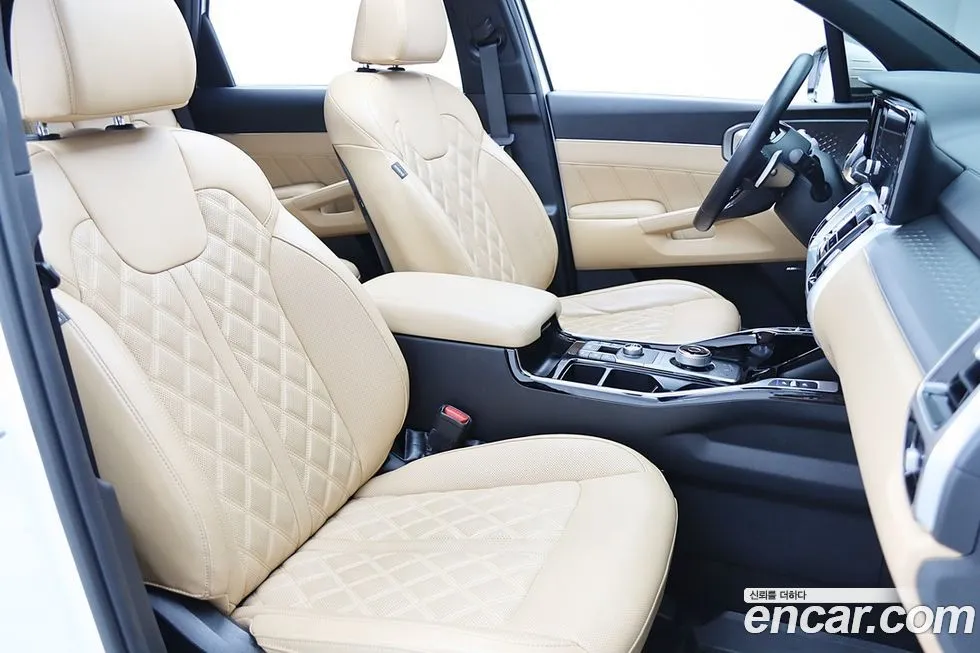 Kia Sorento — фото 9