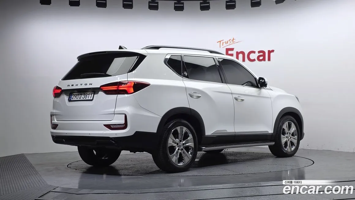 KG Mobility (Ssangyong) Rexton — фото 4