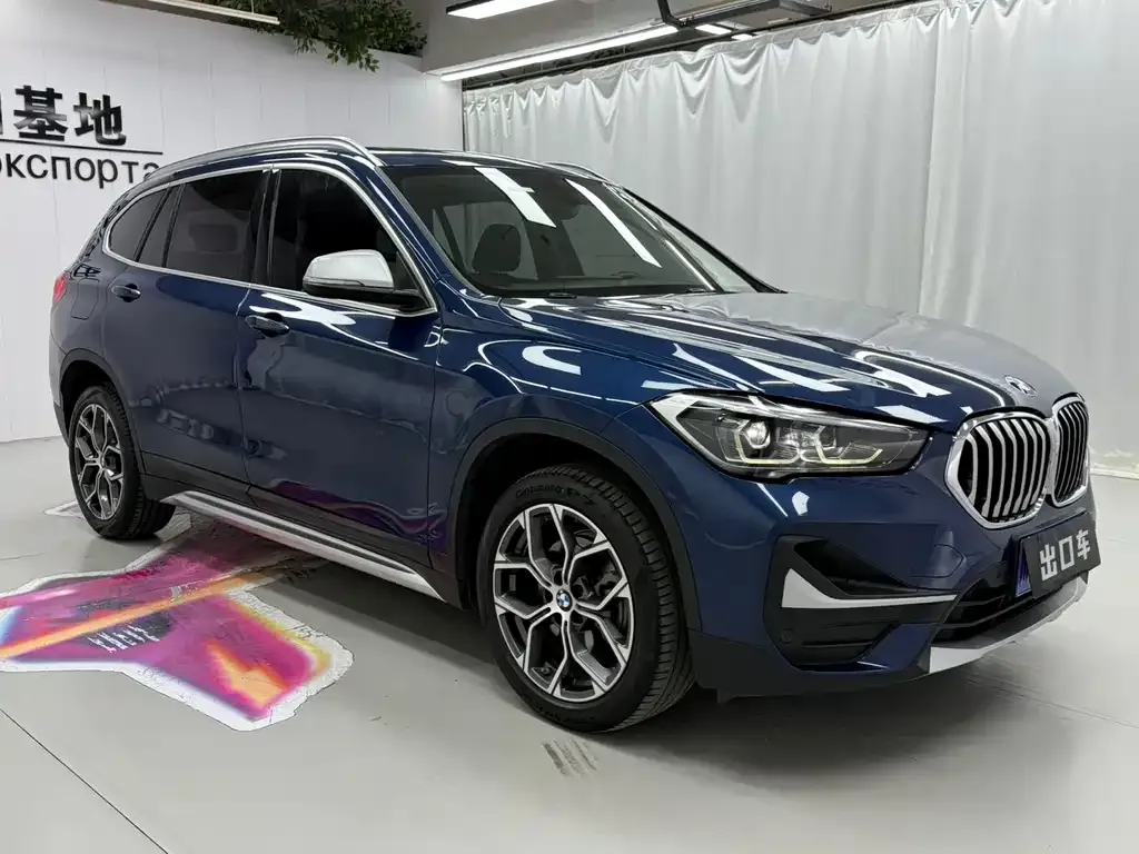 BMW X1 — фото 5