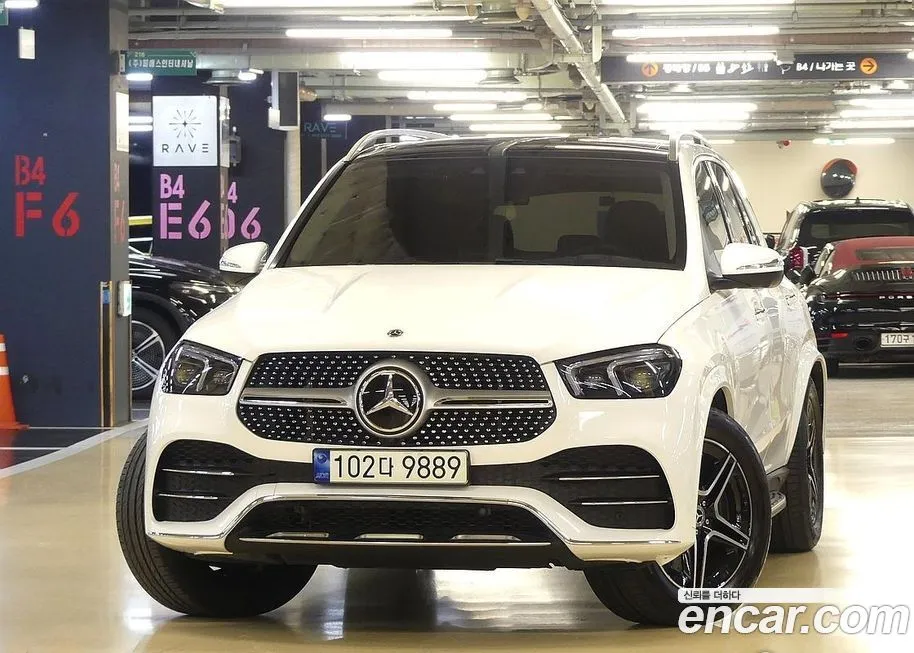 Mercedes-Benz GLE-Class — фото 1