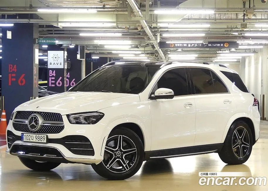 Mercedes-Benz GLE-Class — фото 9