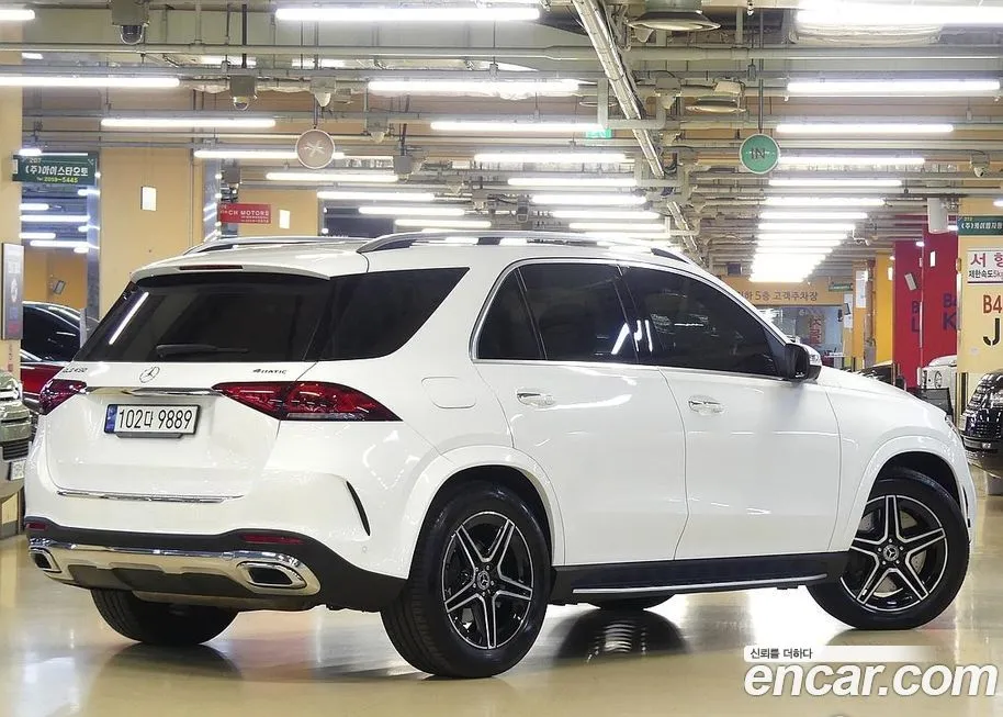 Mercedes-Benz GLE-Class — фото 7