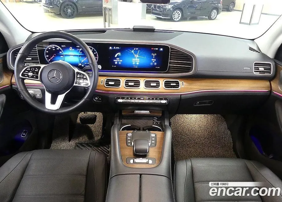 Mercedes-Benz GLE-Class — фото 10