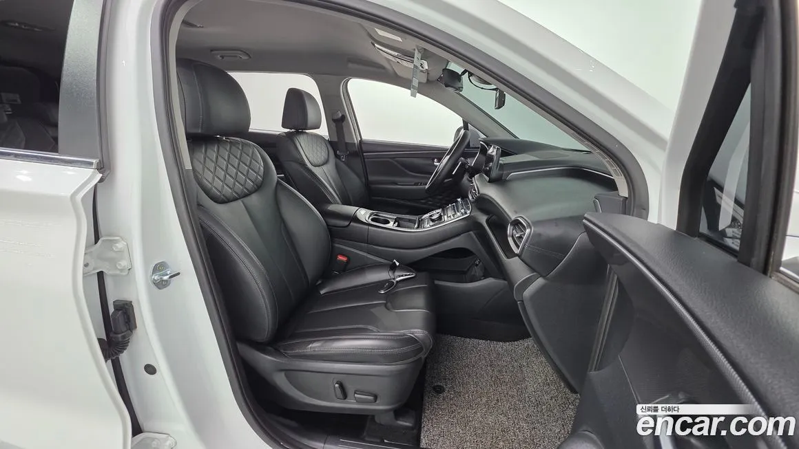 Hyundai Santafe — фото 9