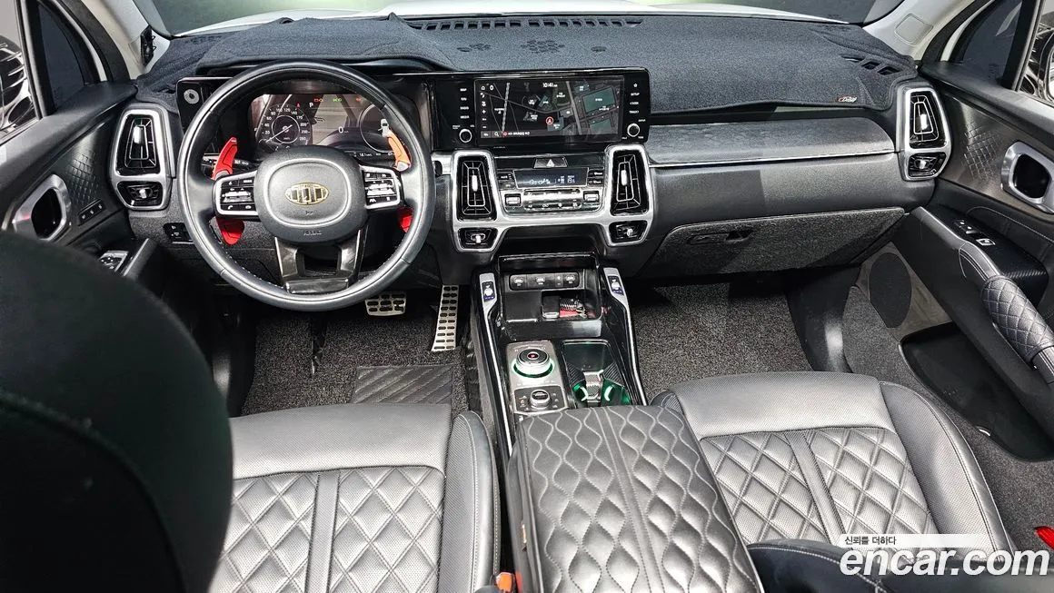 Kia Sorento — фото 9
