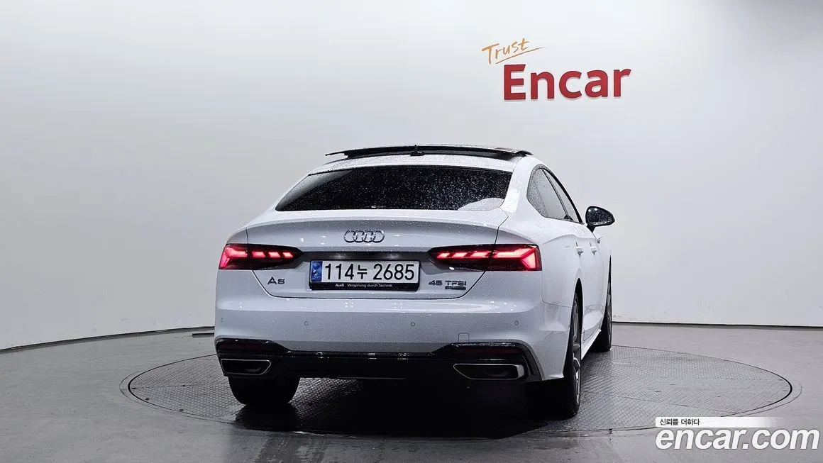 Audi A5 — фото 2