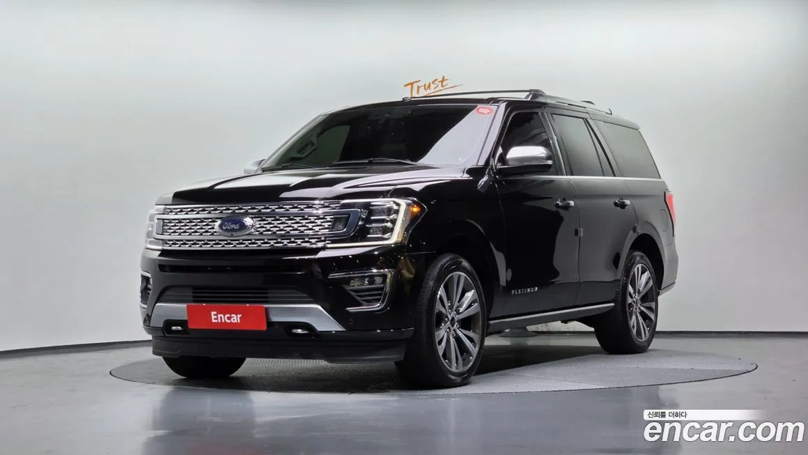 Ford Expedition — фото 1