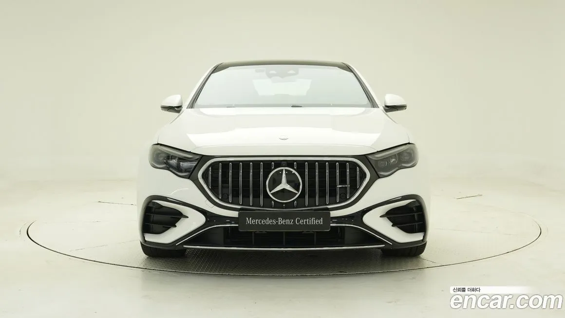 Mercedes-Benz E-Class — фото 10