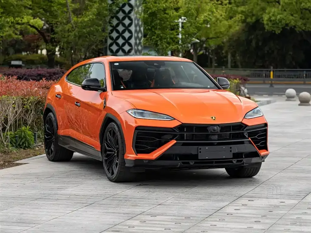 Lamborghini Urus SE — фото 6