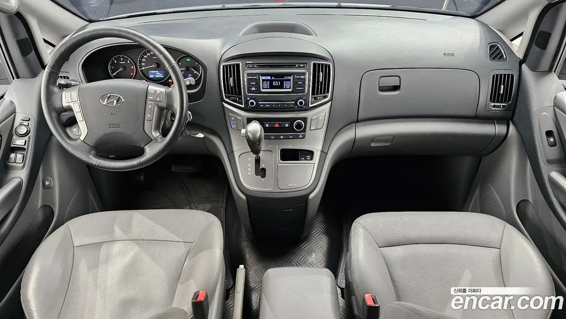 Hyundai Starex — фото 8