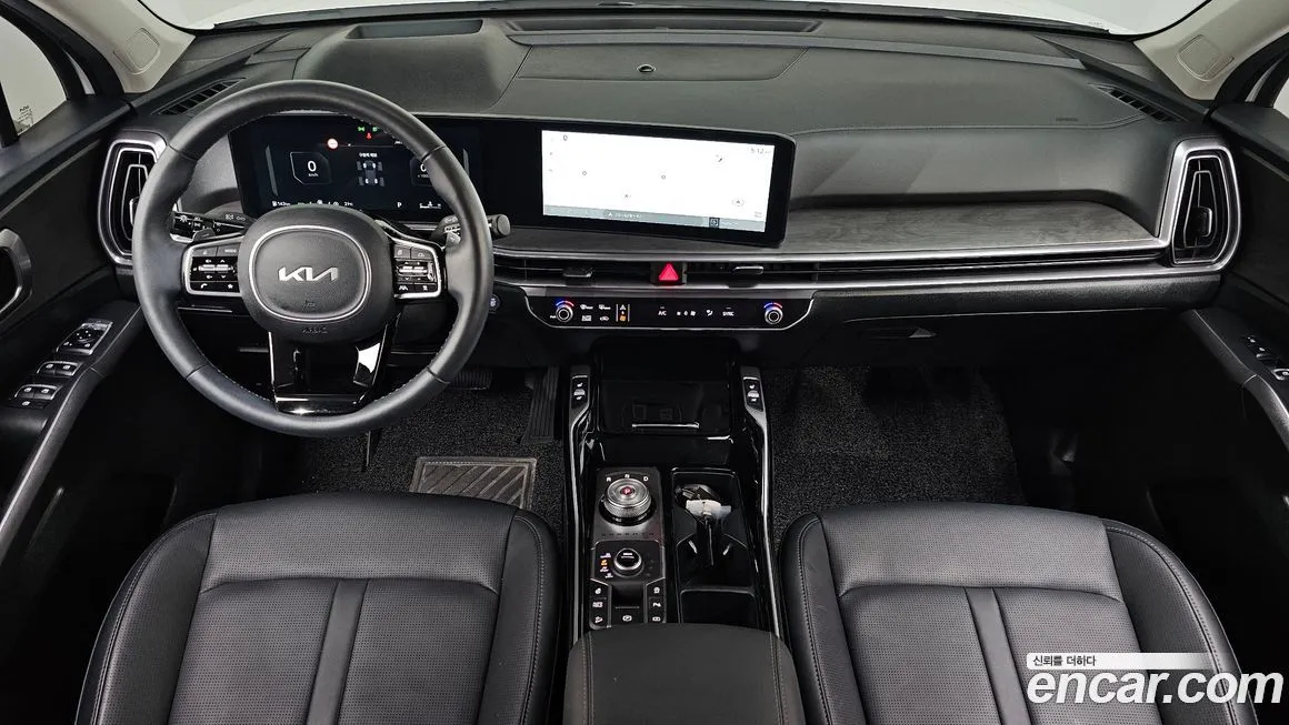 Kia Sorento — фото 5