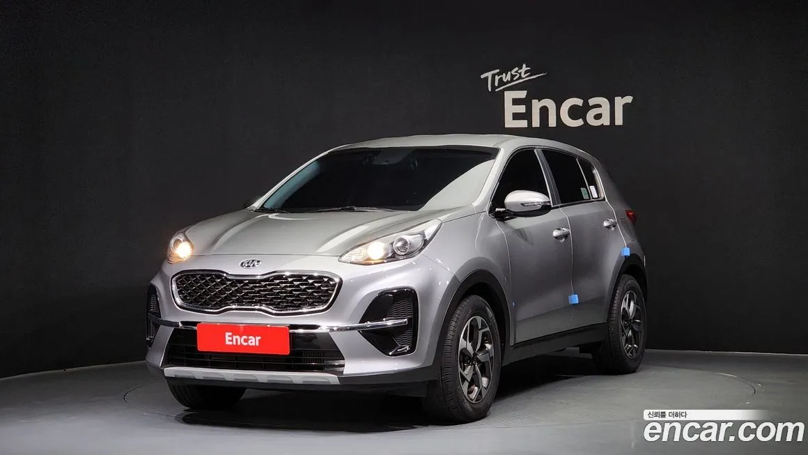 Kia Sportage — фото 1