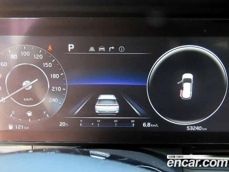 Kia Carnival — фото 10