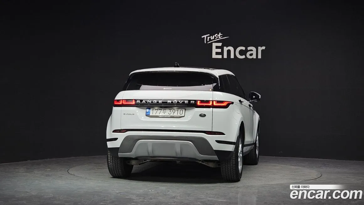 Land Rover Range Rover Evoque — фото 2