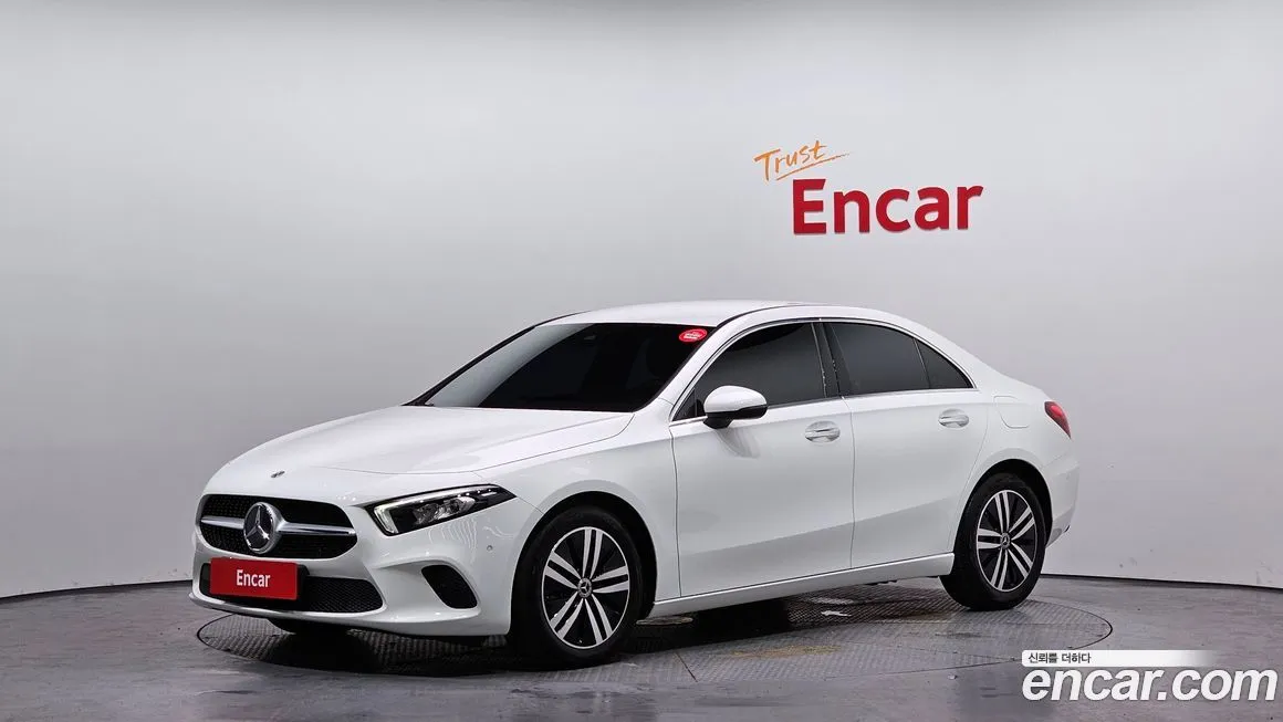 Mercedes-Benz A-Class — фото 1