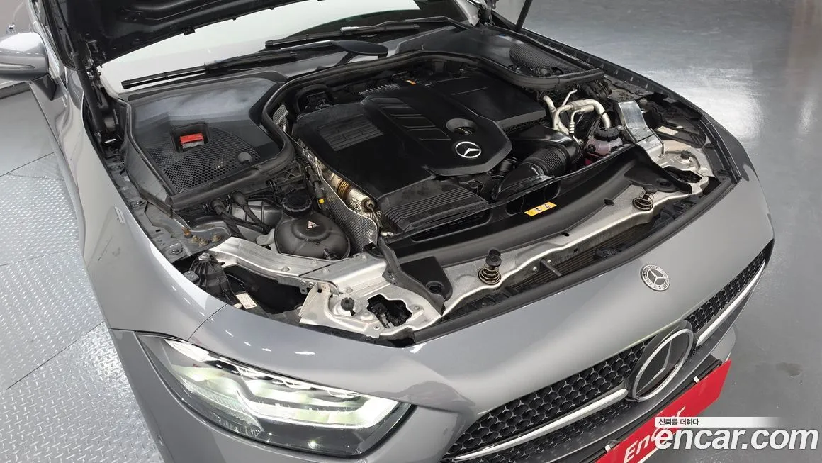 Mercedes-Benz CLS-Class — фото 10