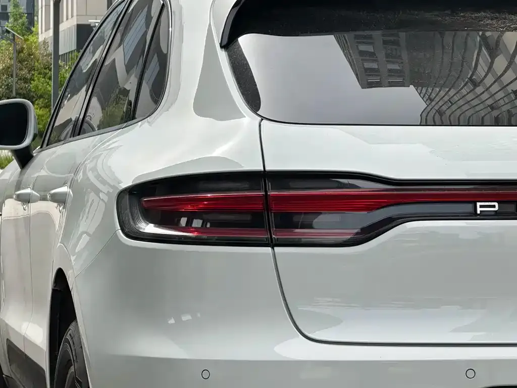 Porsche Macan — фото 10