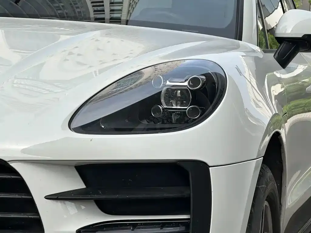 Porsche Macan — фото 6