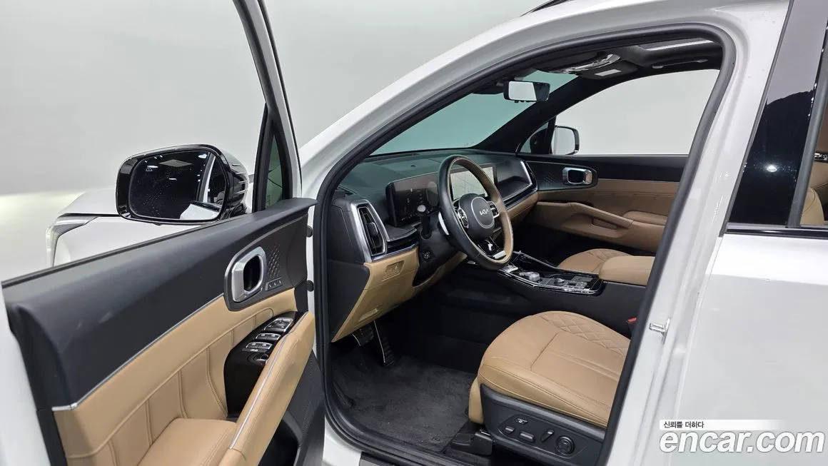 Kia Sorento — фото 6