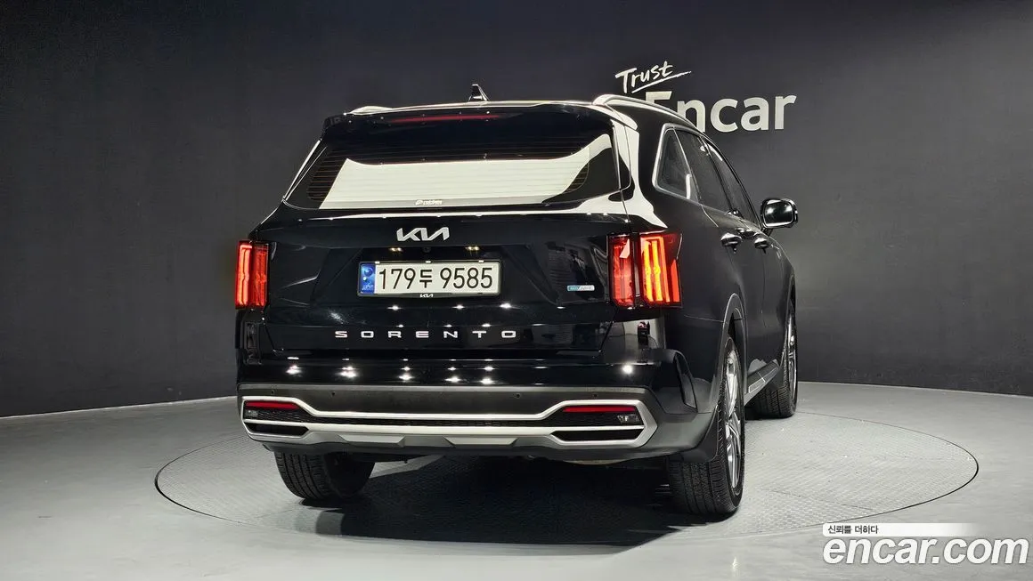 Kia Sorento — фото 3