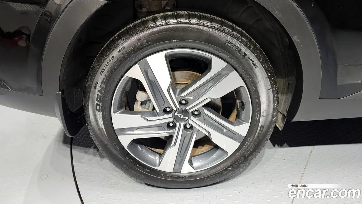 Kia Sorento — фото 4