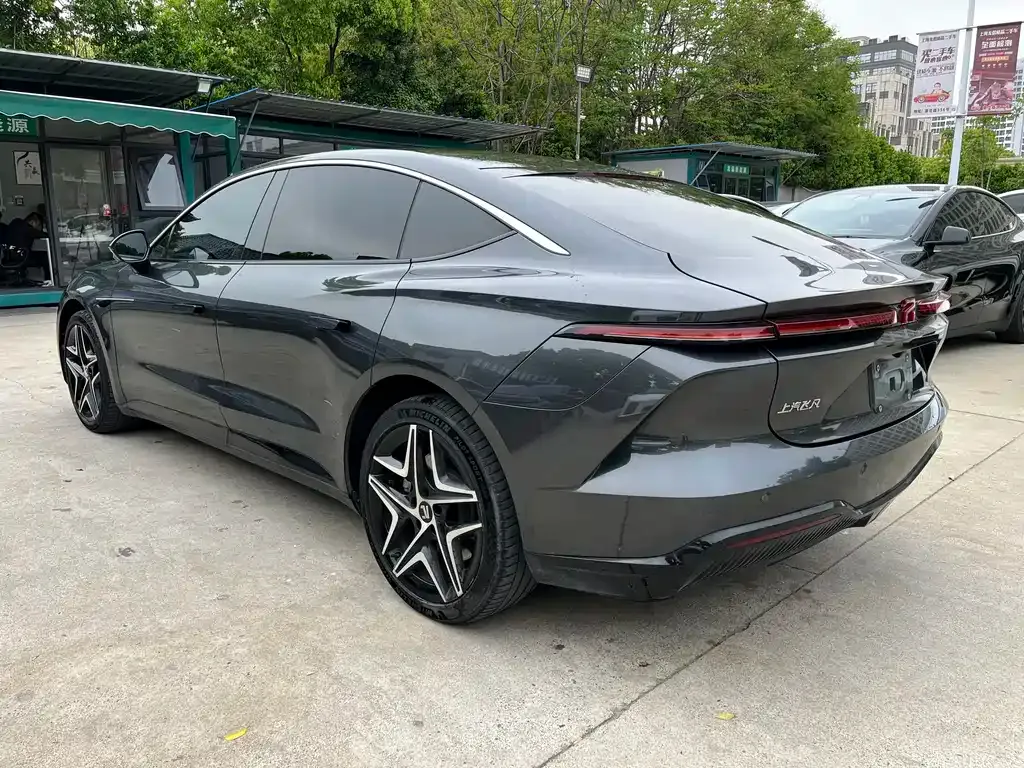 Roewe Feifan F7 — фото 9