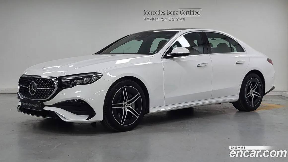 Mercedes-Benz E-Class — фото 1