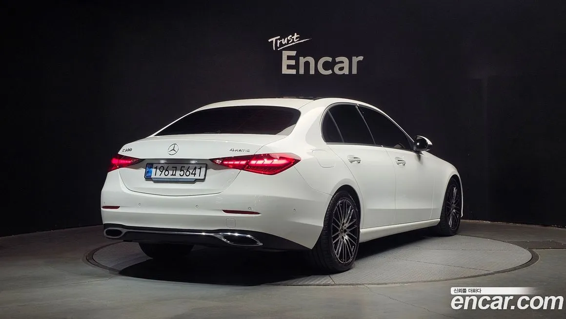 Mercedes-Benz C-Class — фото 10
