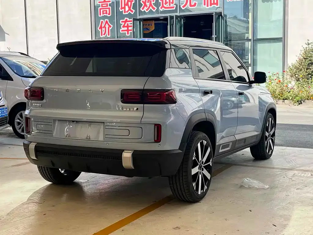 Geely Icon — фото 6
