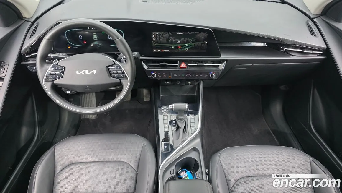 Kia Niro — фото 9