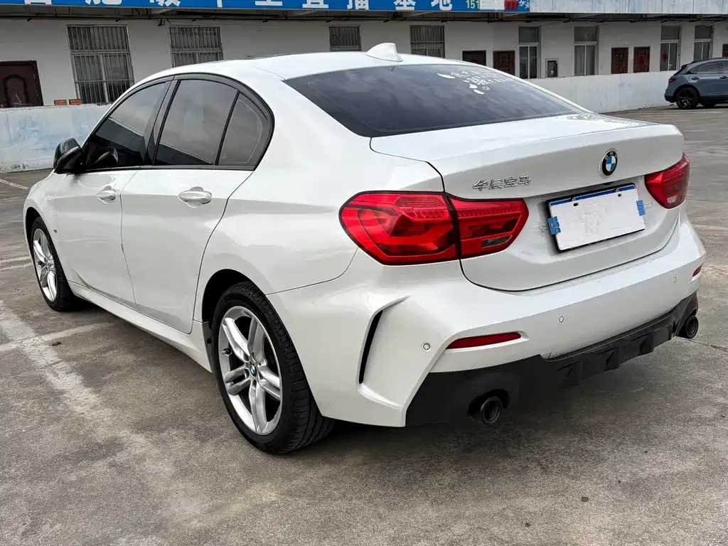 BMW 1 Series — фото 10
