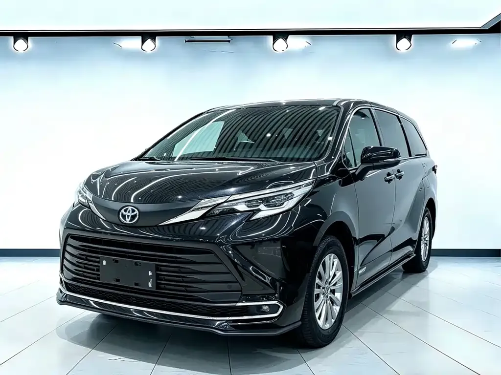 Toyota Sienna — фото 1