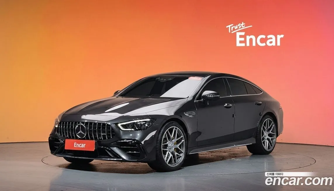 Mercedes-Benz AMG GT — фото 1