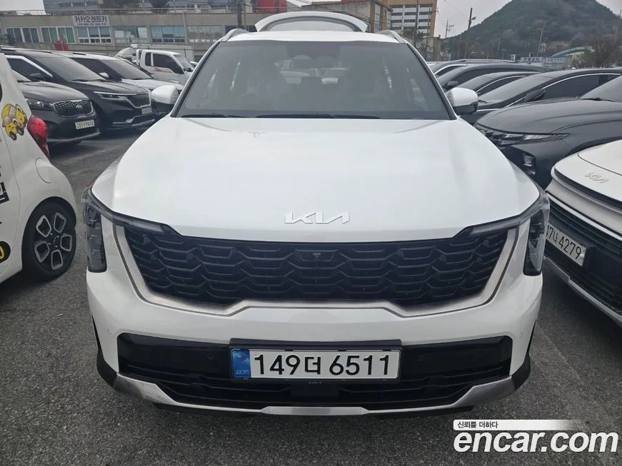 Kia Sorento — фото 1