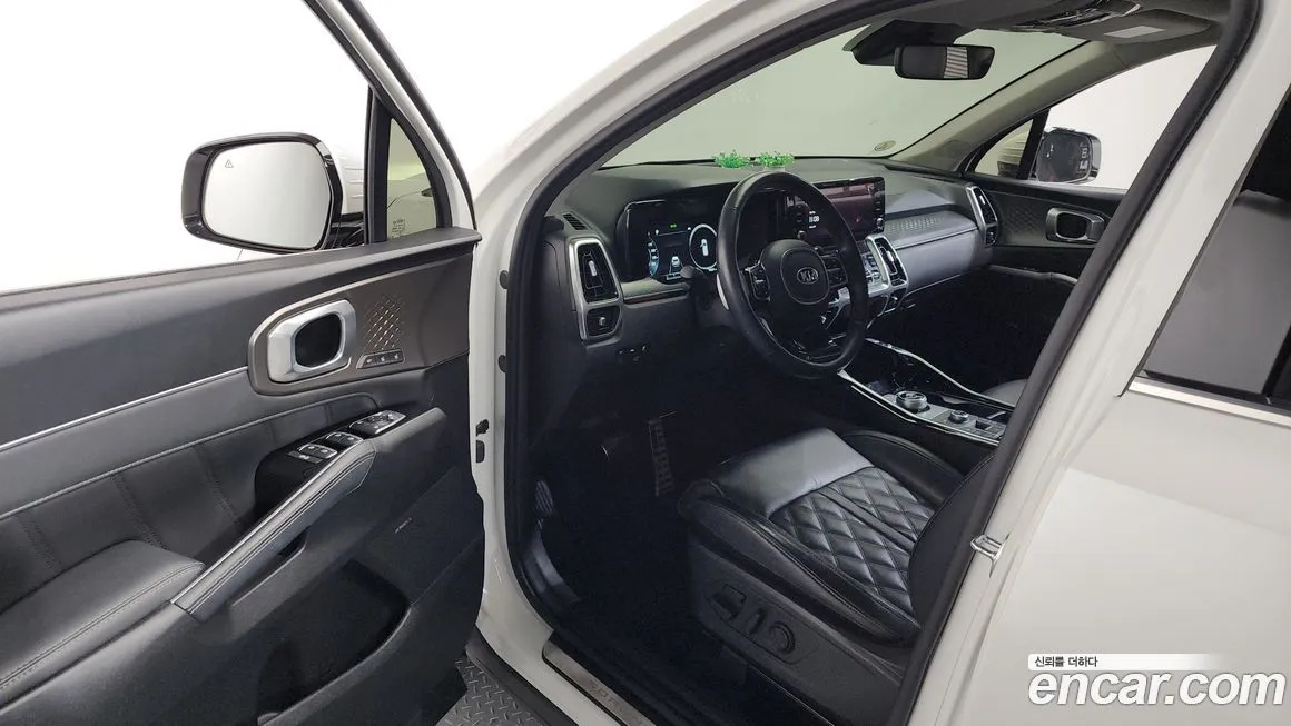 Kia Sorento — фото 4