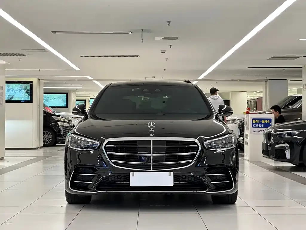 Mercedes-Benz S-Class — фото 7